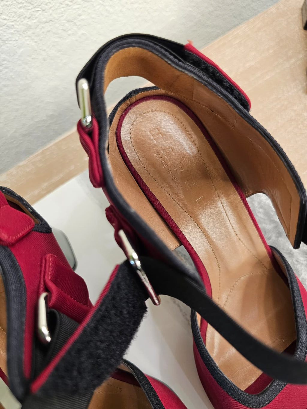 MARNI-Italian luxury Sandals- Size 8- NEW (UNWORN)