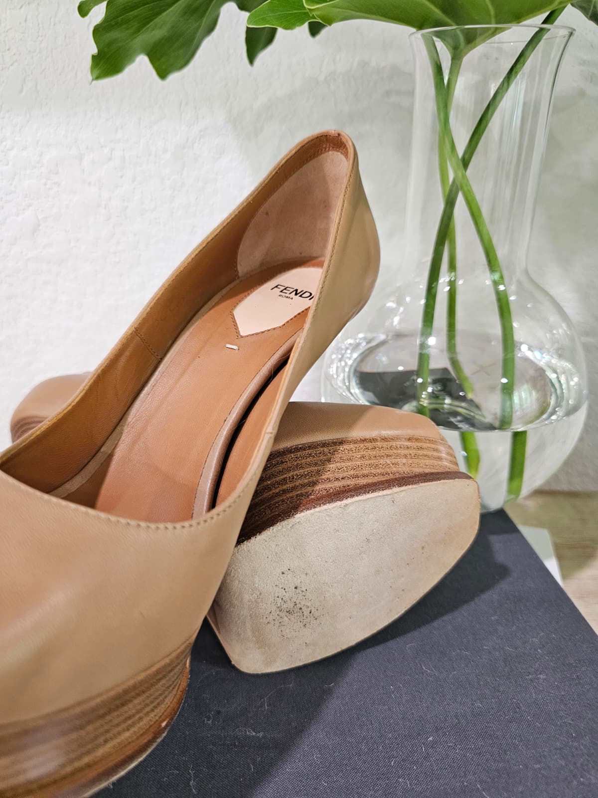 Fendi- Peep-toe Nude platform pumps- Size 38.5